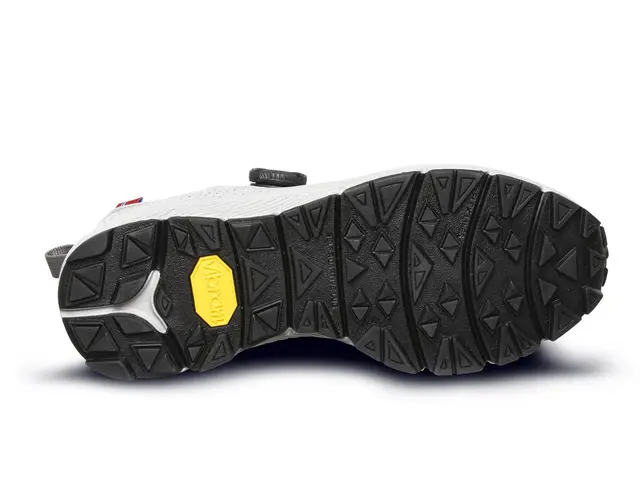 Alfa Piggen A/P/S GTX W Light Grey 36 Svært lett og slitesterk tursko 