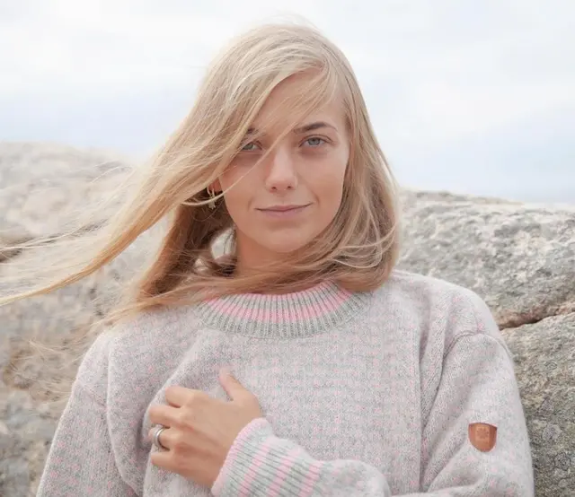 Bråtens Islender Genser Rosa XS Klassisk genser i 100% Norsk ull 