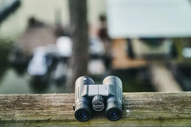 Bushnell Powerview 2 10x42 Prisgunstig håndkikkert med god optikk 