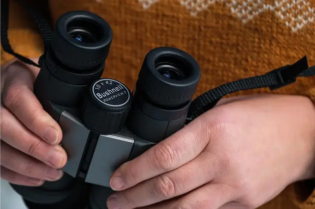 Bushnell Powerview 2 10x42 Prisgunstig håndkikkert med god optikk 