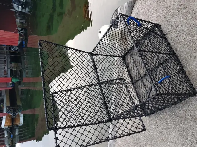 Sanketeine stor 75x58x47cm 