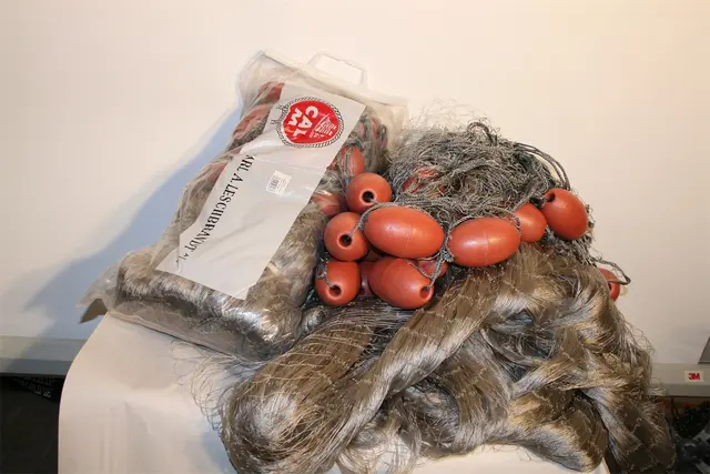 Sildegarn 1,5x3 28mm 19mx150msk hm g Håndmontert sildegarn 