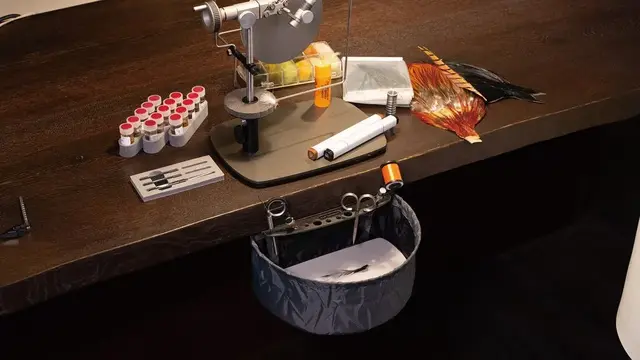 C&F Design Desk Mount Dust Pocket 