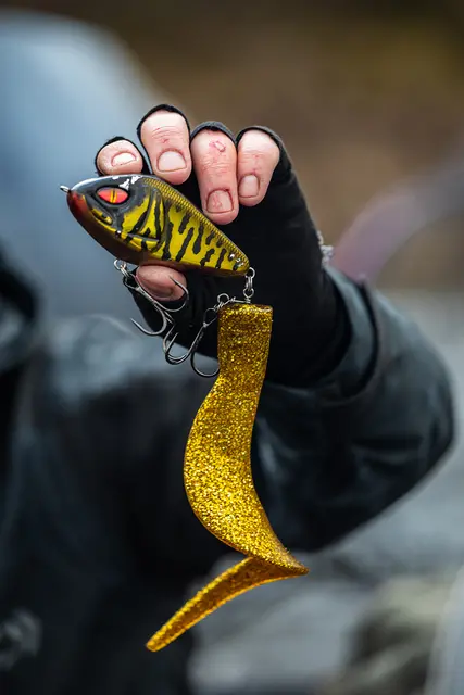 Daiwa Prorex Lazy Jerk Distance Flash Parrot 