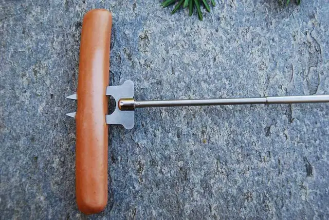 Eagle Pølsegaffel Teleskopisk Bålgaffel 