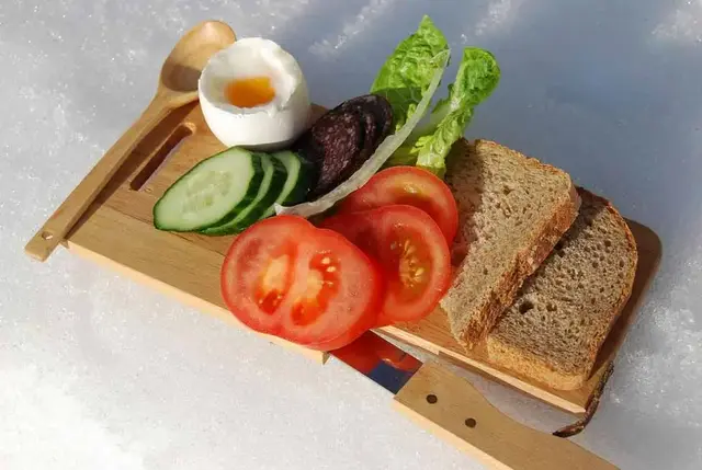 Eagle Trefjøl m/integrert kniv Eagle Products 