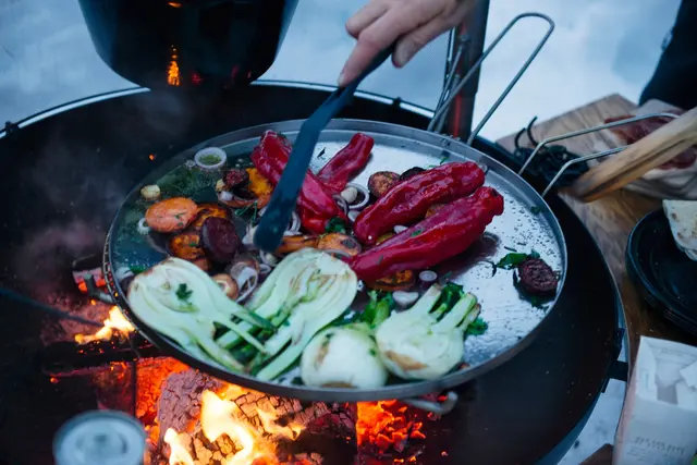 Espegard fyrfat 60 DEMOVARE Lett fyrfat med enkelt  design DEMOVARE 