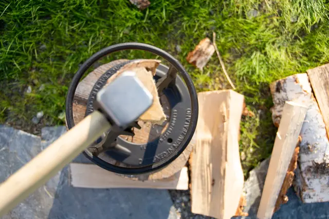 Espegard Kindling Cracker med slegge Smart vedkløyver som kommer med slegge 