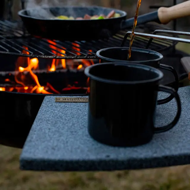 Espegard sidebord i stein 60 Granittstein 