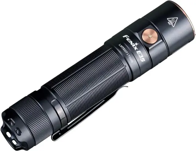 Fenix E35 V3 Led Lykt 3000lm Kraftig oppladbar lommelykt 5000mAh 