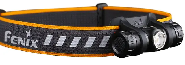 Fenix HM23  hodelykt Kompakt lykt med 240 lumen 