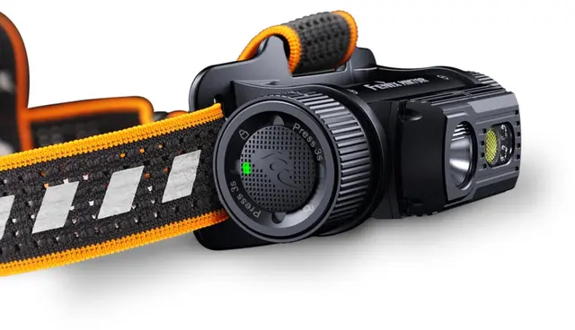 Fenix HM70R hodelykt Oppladbar hodelykt med 1600 lumen 