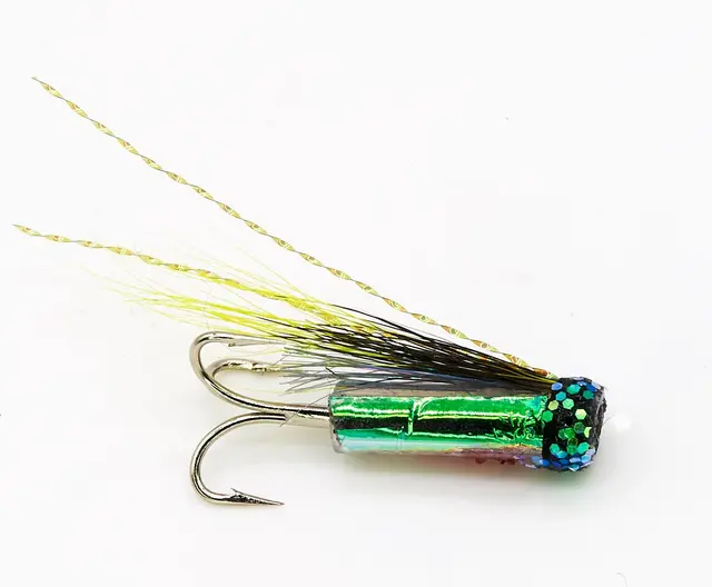 Fishmadman V-Fly Hitchman Green #10-14 Kjøp 12 fluer få gratis flueboks 