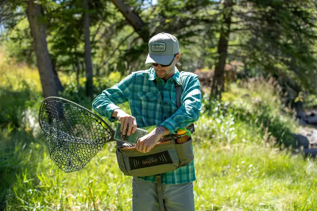 Fishpond Flathead Sling Pack Gravel Oppdatert teknisk slingbag ryggsekk 