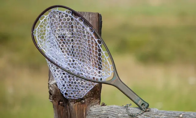 Fishpond Nomad Native Net Håv med C&R vennlig nett 