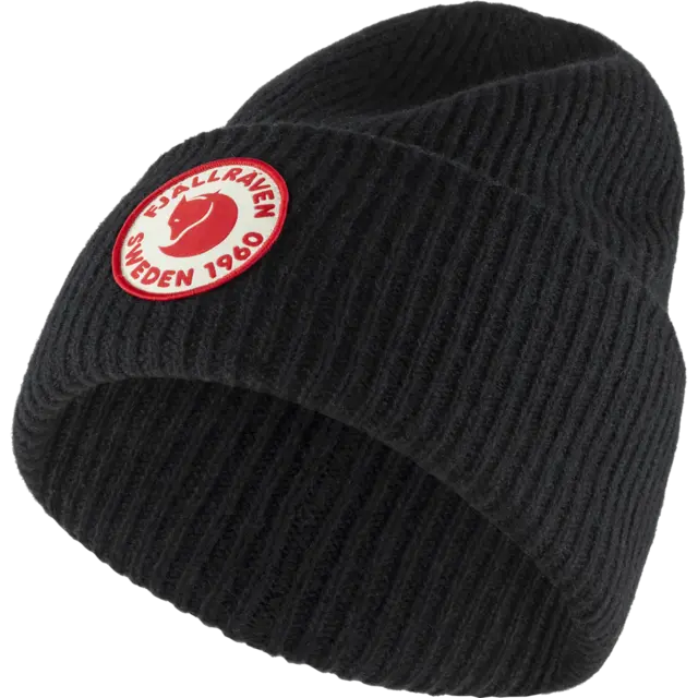 Fjällräven 1960 Logo Hat Black Behagelig strikkelue i lammeull 