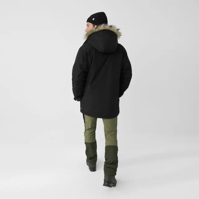 Fjällräven Nuuk Parka M Black L Komfortabel og varm parkas til herre 