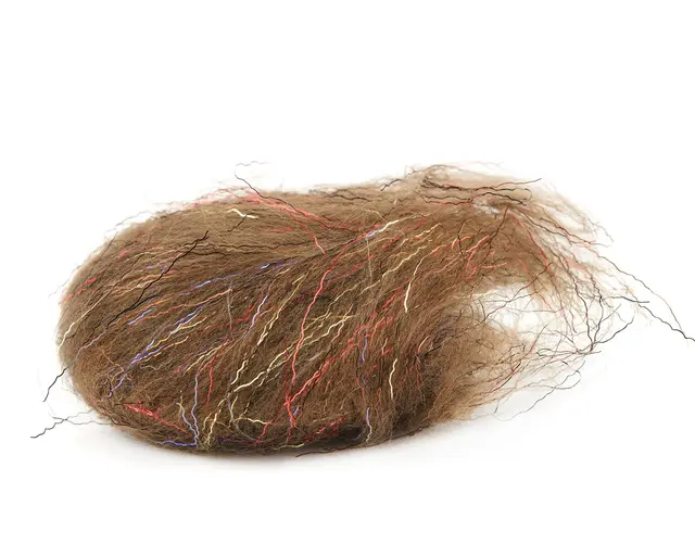 Flydressing Titan dubbing Sucker Brown Langfibret dubbing med flash 