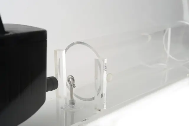 Fish-Skull Flytester Test fluene dine i strømmende vann 