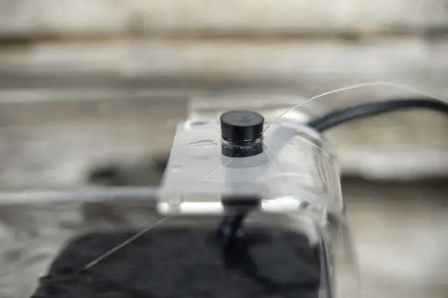 Fish-Skull Flytester Test fluene dine i strømmende vann 