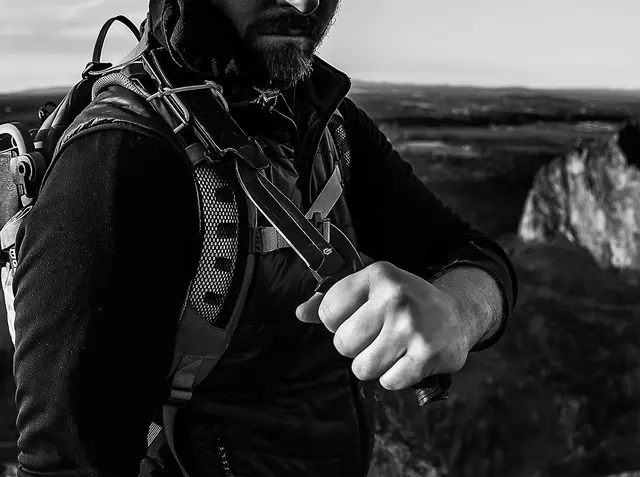 Gerber Strongarm Coyote Fine Edge Høykvalitets 420HC stål og sikkert grep 