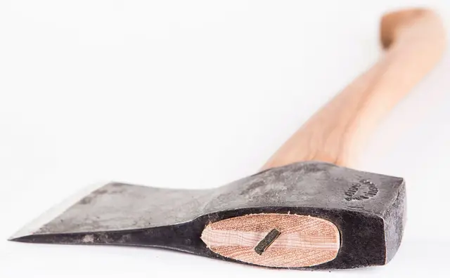 Gränsfors Liten Skogøks Lettest av Gränsfors Bruks økser 