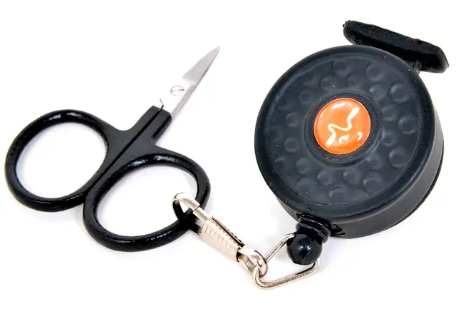 Guideline Pin On Reel m/ Saks 