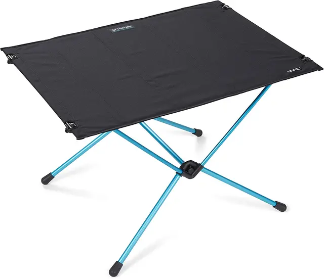 Helinox Table One Hardtop Black Large Lett og kompakt bord til camping 