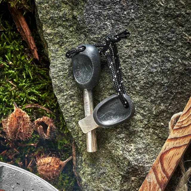 Light My Fire Firesteel Army Effektivt tennstål i Cocoshell 