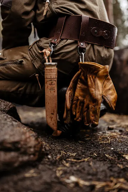 Marttiini Samekniv Carbon 240 Finsk kvalitets samekniv med 13cm blad 