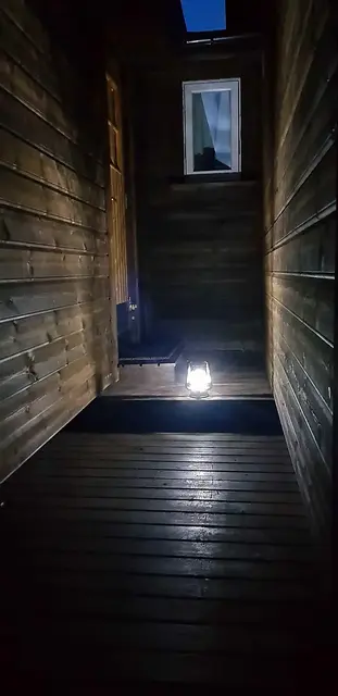 Osean Fjøslykt Led 24cm Bruker D batterier 