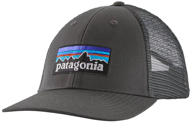 Patagonia P-6 Logo LoPro Trucker Hat Forge Grey, klassisk cap 
