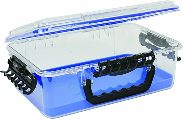 Plano Guide Series™ Waterproof Case Blue/Black L 