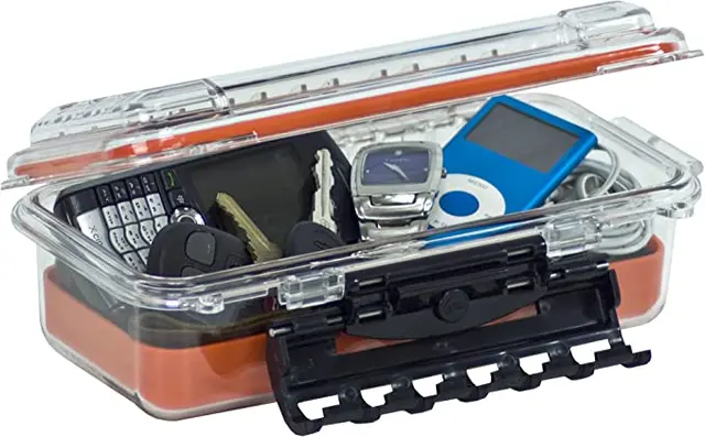Plano Guide Series™ Waterproof Case Orange/Black S 