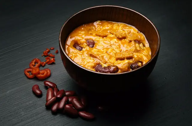 Real Turmat Chili Con Carne Het kjøttgryte med tomat og bønner 