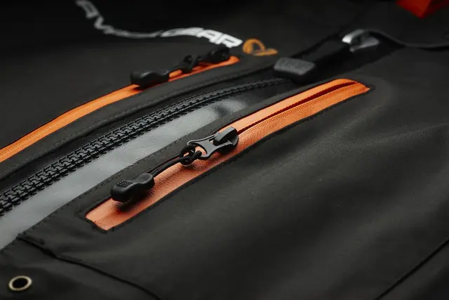 Savage Gear SG8 Chest Zip Wader M Stocking Foot 42-44/8-10 