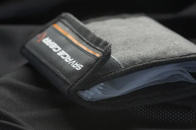Savage Gear Pocket Flip Wallet 14 & 8 Ziplock bags 