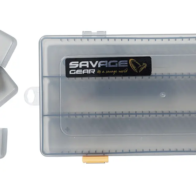 Savage Gear Flat Lure Box Smoke Kit Den perfekte store slukboksen 