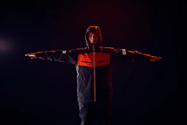 Simms CX Fishing Jacket Black S Jakken som holder deg tørr og varm 