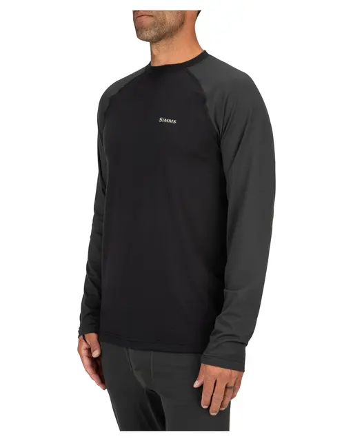 Simms Lightweight Baselayer Top Black S Flott teknisk genser som innerste lag 
