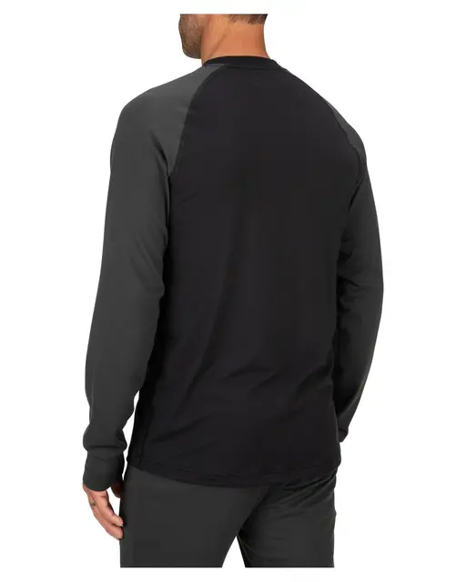 Simms Lightweight Baselayer Top Black S Flott teknisk genser som innerste lag 