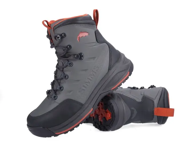 Simms Freestone Boot Gunmetal 05 Vadesko med gummisåle 
