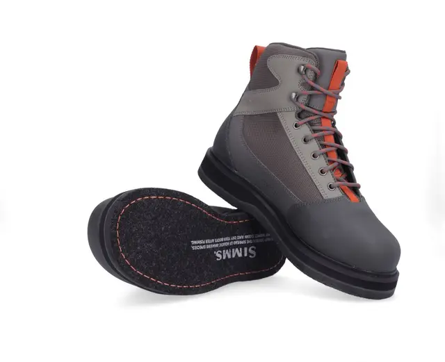 Simms Tributary Boot Felt Basalt 04 