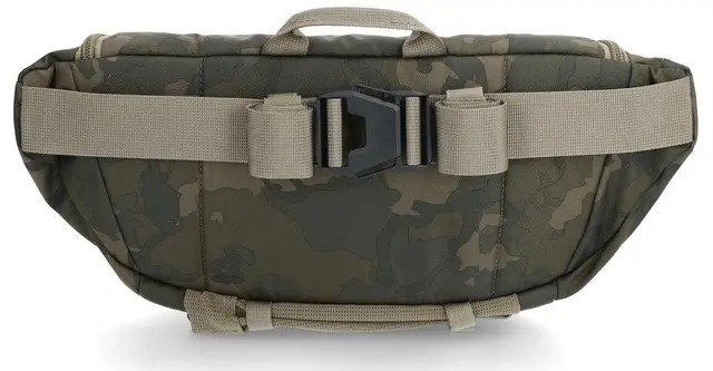Simms Tributary Hip Pack RegimentCamo 5L Lett hofteveske med god plass til utstyr 