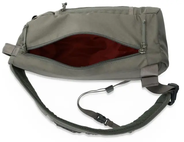 Simms Tributary Sling Pack Basalt Lett sling bag for sportsfiskere 