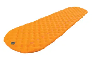 STS Ultralight Insulated Air Mat Regular 3 sesongs oppbl&#229;sbart liggeunderlag