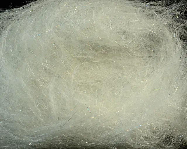 Spawn's Simi Seal Dubbing White / Silver 