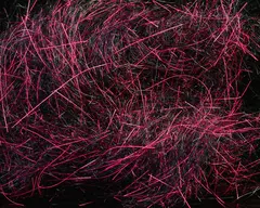 Spawn&#39;s UV Simi Seal Dubbing Black / UV Fuchsia