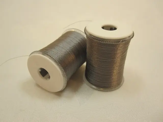 Benecchi Bindetråd Light Dun - 12/0 