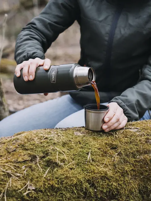 Thermos Stainless King Termos Army 0,47L Termos i rustfritt stål med kopplokk 
